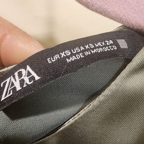 ZARA Olive Green Satin 3/4 Sleeve High Side Slits Midi Dress Top XS - Picture 12 of 13